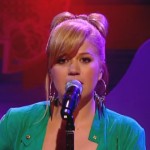 Kelly Clarkson Loose Women TheLavaLizard