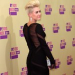 Miley Cyrus MTV VMA TheLavaLizard